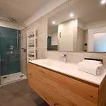 Domizil Thirteen With Sauna And Glacier View By In One קפרון