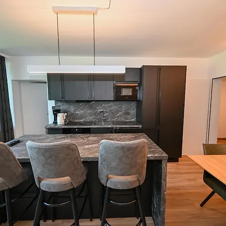Domizil Thirteen With Sauna And Glacier View By In One Apartamento Kaprun