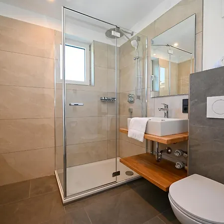 Domizil Thirteen With Sauna&glacier View By In One