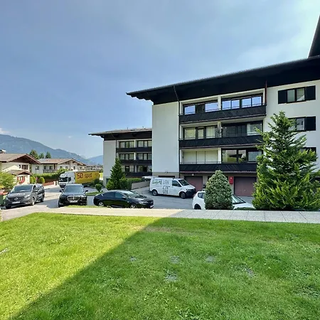Apartamento Domizil Thirteen With Sauna And Glacier View By In One