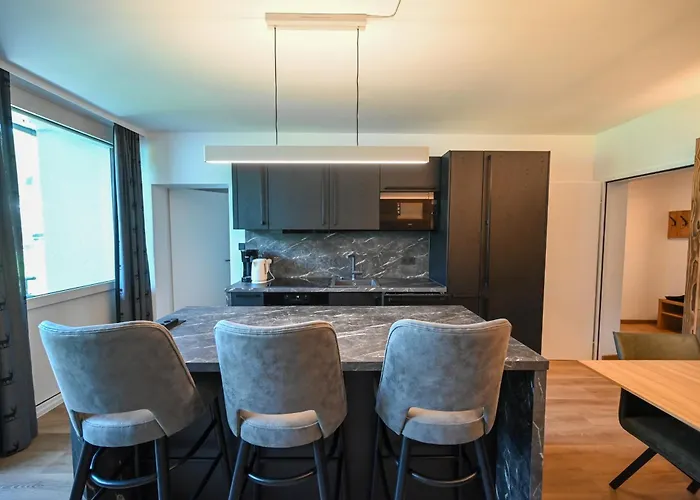 Domizil Thirteen With Sauna And Glacier View By In One Daire Kaprun