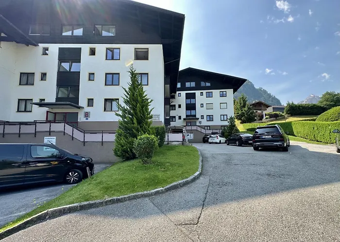 Daire Domizil Thirteen With Sauna And Glacier View By In One Kaprun